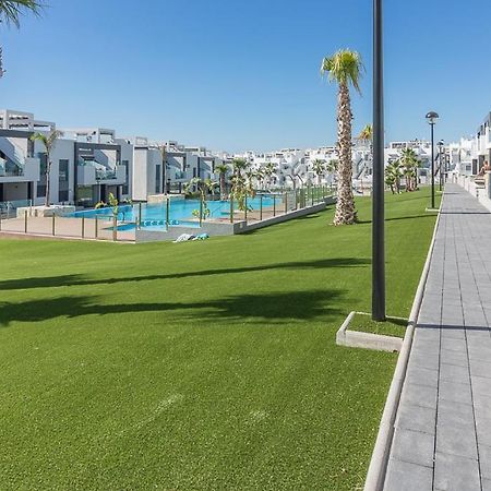 Calle Bullas Topfloor Lejlighed Torrevieja Exterior foto