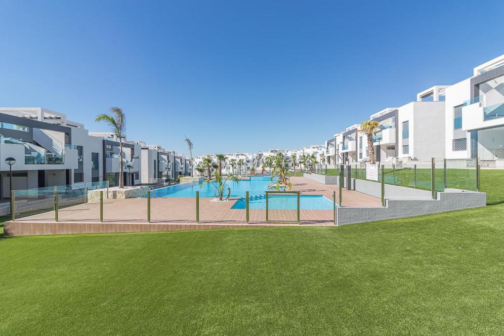 Calle Bullas Topfloor Lejlighed Torrevieja Exterior foto