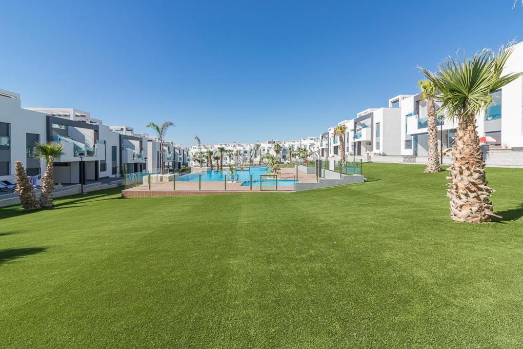 Calle Bullas Topfloor Lejlighed Torrevieja Exterior foto