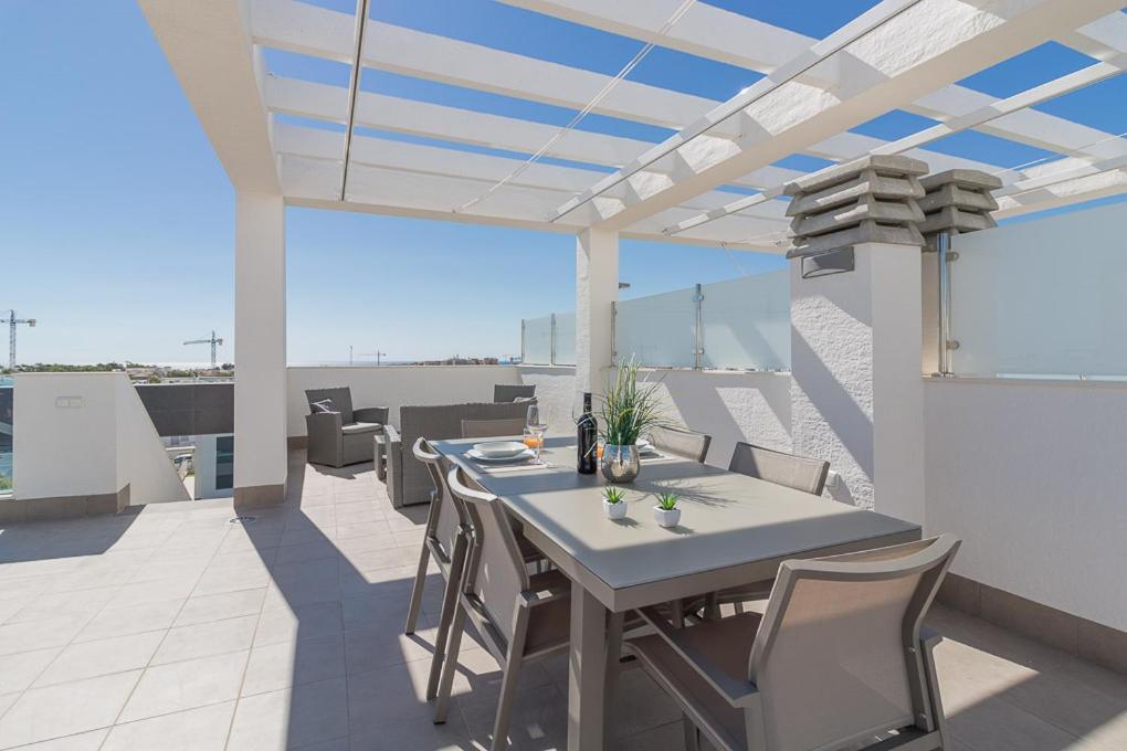 Calle Bullas Topfloor Lejlighed Torrevieja Exterior foto